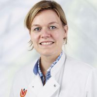 Dr. Elke (E) Kraal-Biezen